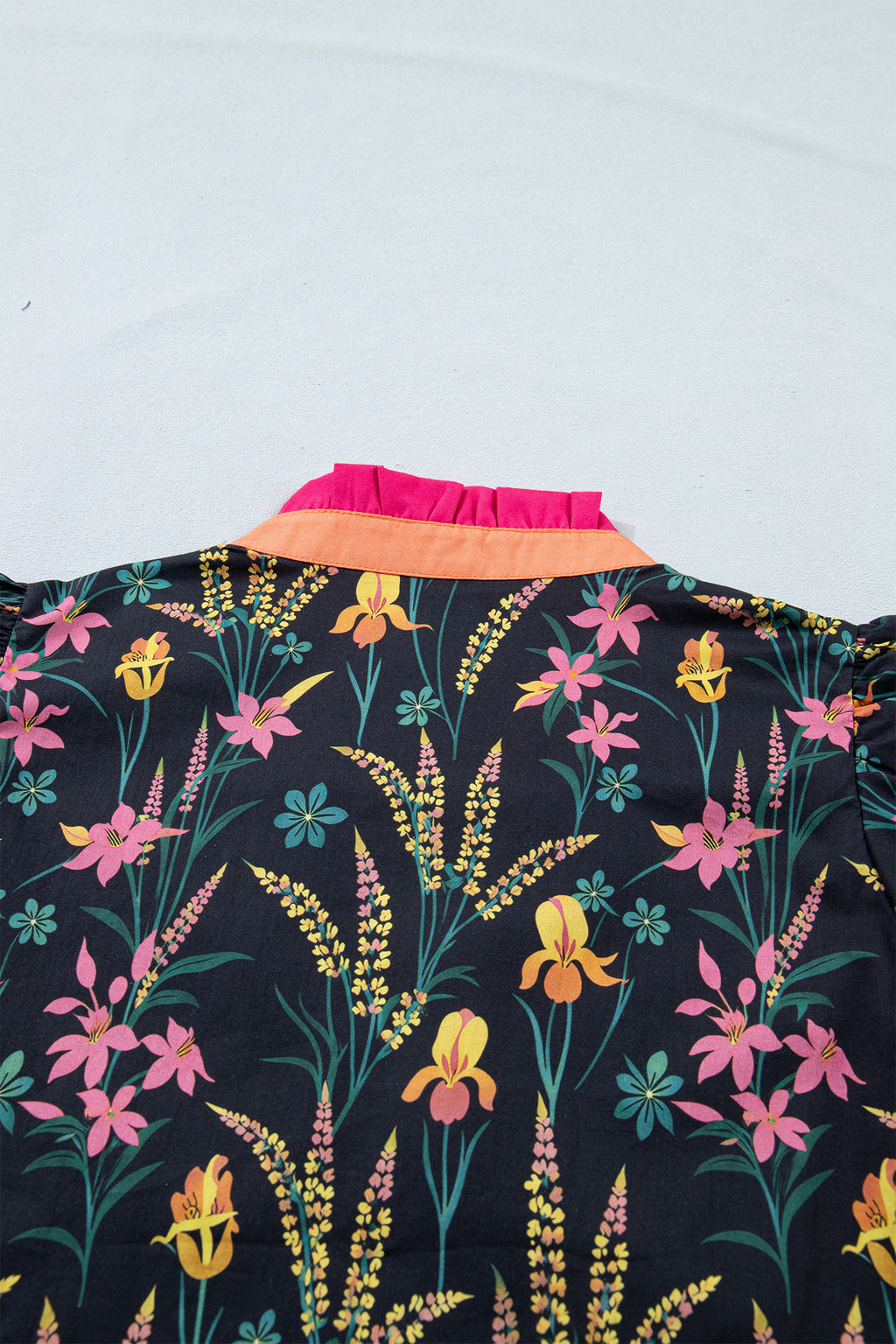 Black Floral Print Contrast Trim Tiered Ruffled Short Sleeve Blouse